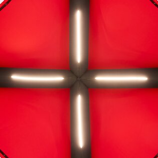 Die LED-Leisten dienen als transportable Lichtquelle für die aufblasbaren Schnelleinsatzzelte von Aerise.